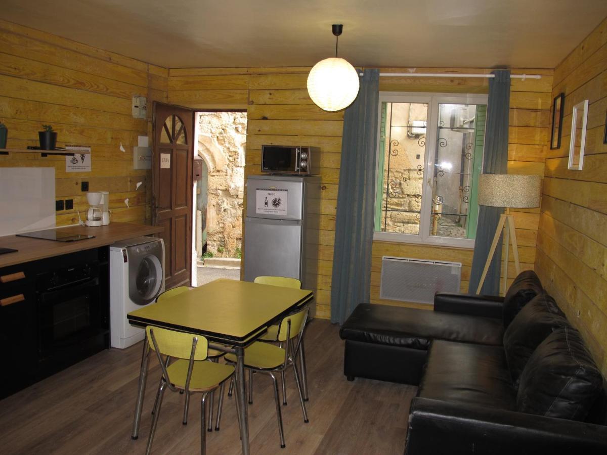 Appartement T1 Bis Cosy Avec Patio 17 Bis Tourbes Ngoại thất bức ảnh